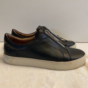 Frye Lena Zip Low Top Platform Black Leather Sneakers